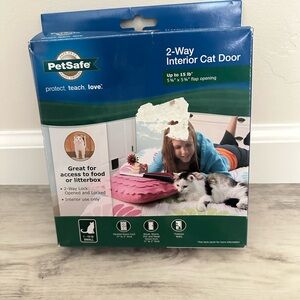 PetSafe Cat Door with Gray Flap